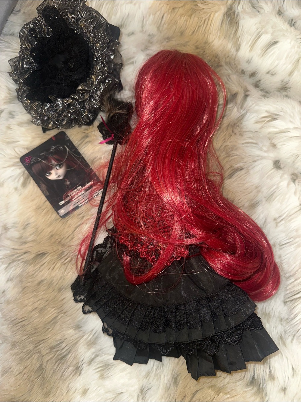 Beautiful Wilhelmina Pullip Doll - Picture 8 of 8
